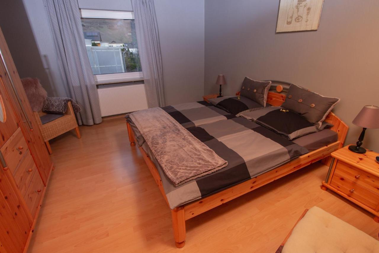 Ferienwohnung Weingut Kdm Kröv Extérieur photo